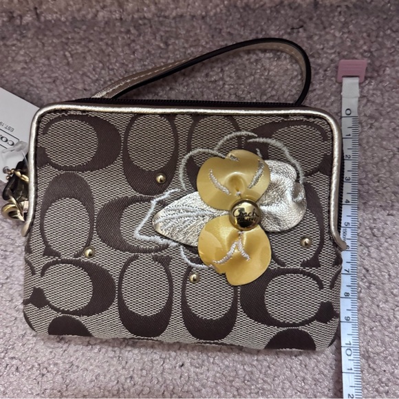 Coach mini bag and wristlet - Picture 12 of 13